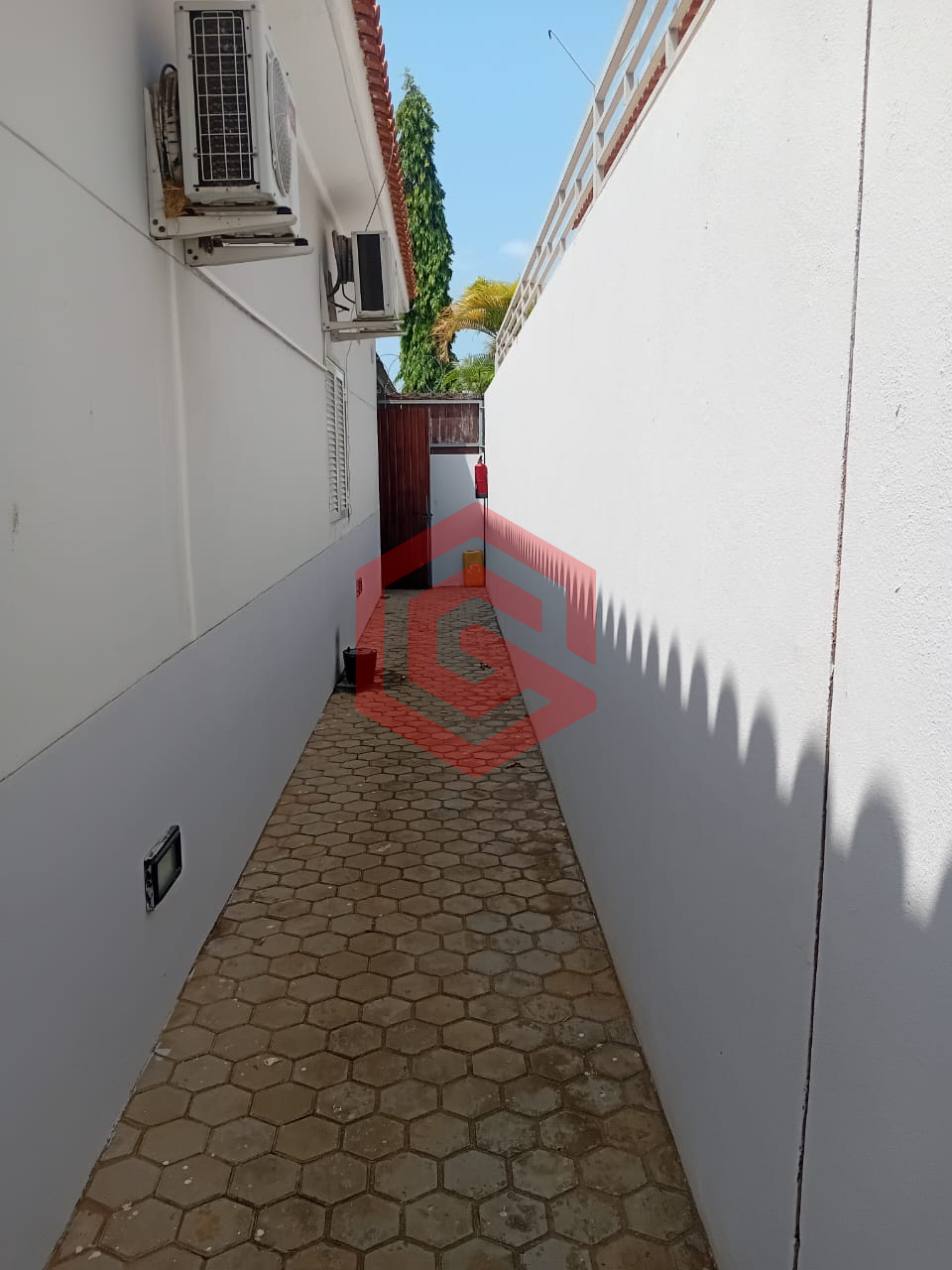 WhatsApp Image 2026-01-16 at 2000