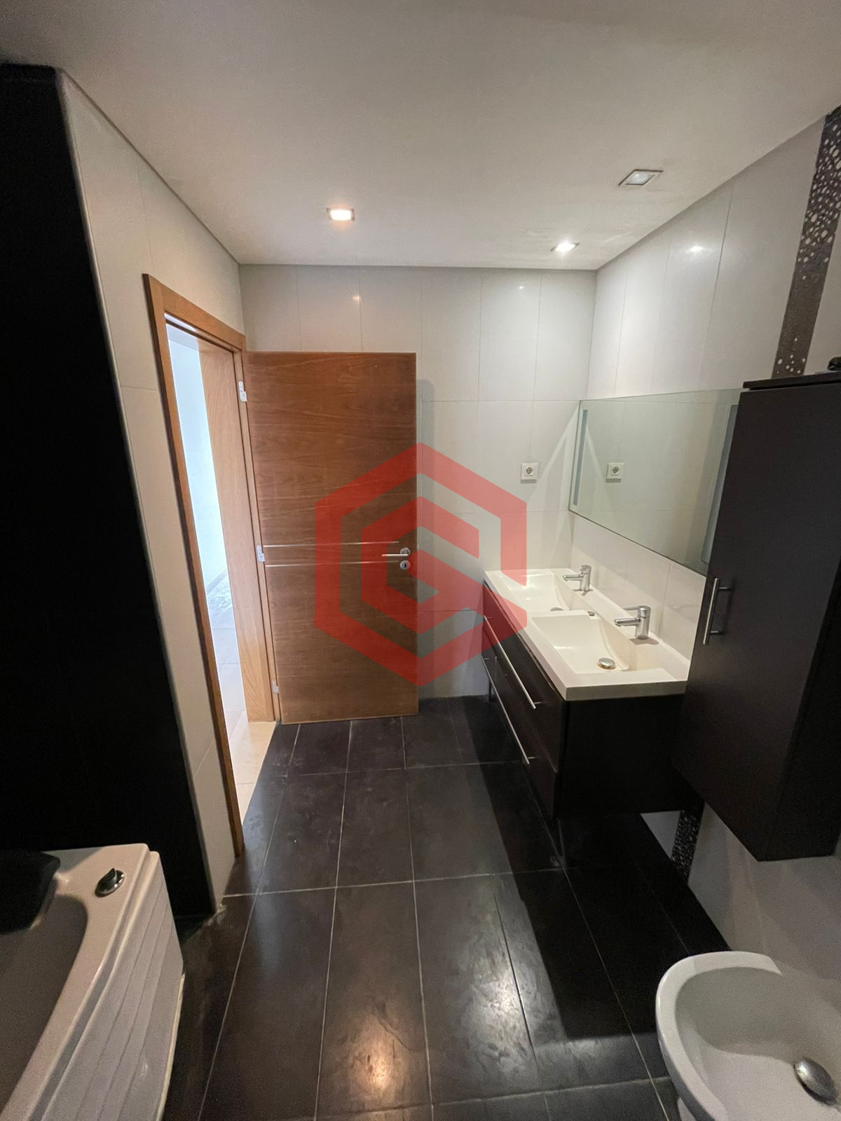 WhatsApp Image 2026-02-10 at 16.44.14