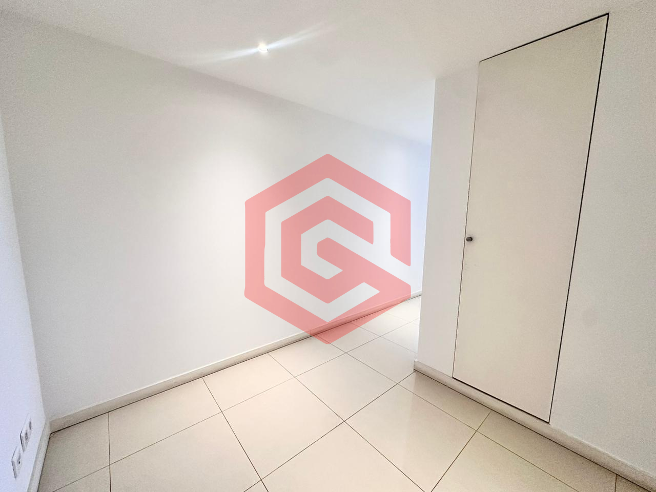 WhatsApp Image 2026-02-12 at 17.19.52