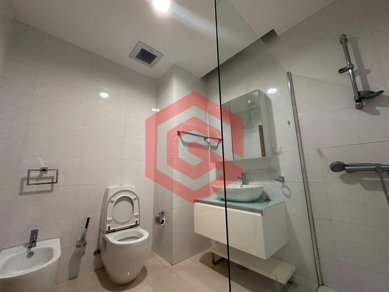 WhatsApp Image 2026-03-02 at 14.47.43djf