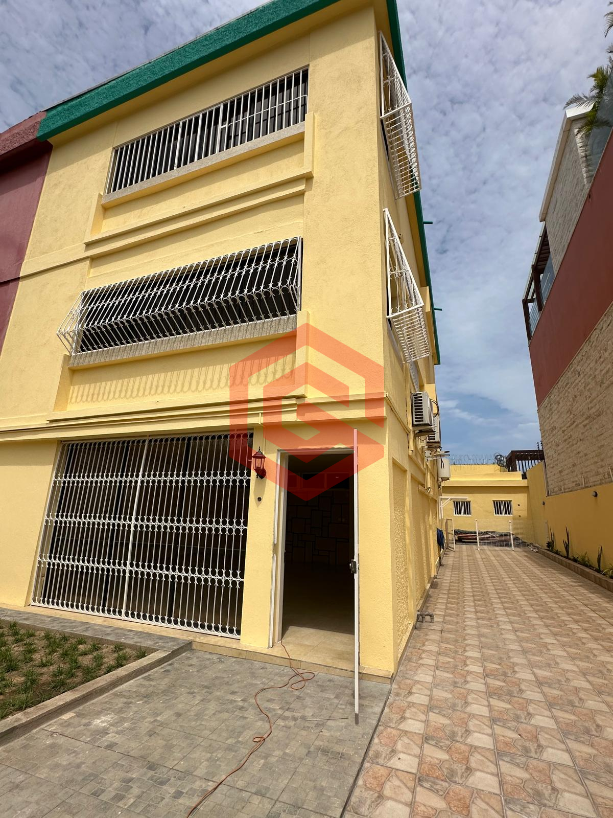 WhatsApp Image 2026-03-02 at 20.17.55